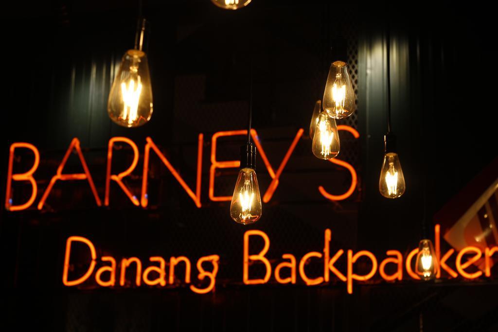 Barney'S Danang Backpackers Hostel Exterior photo